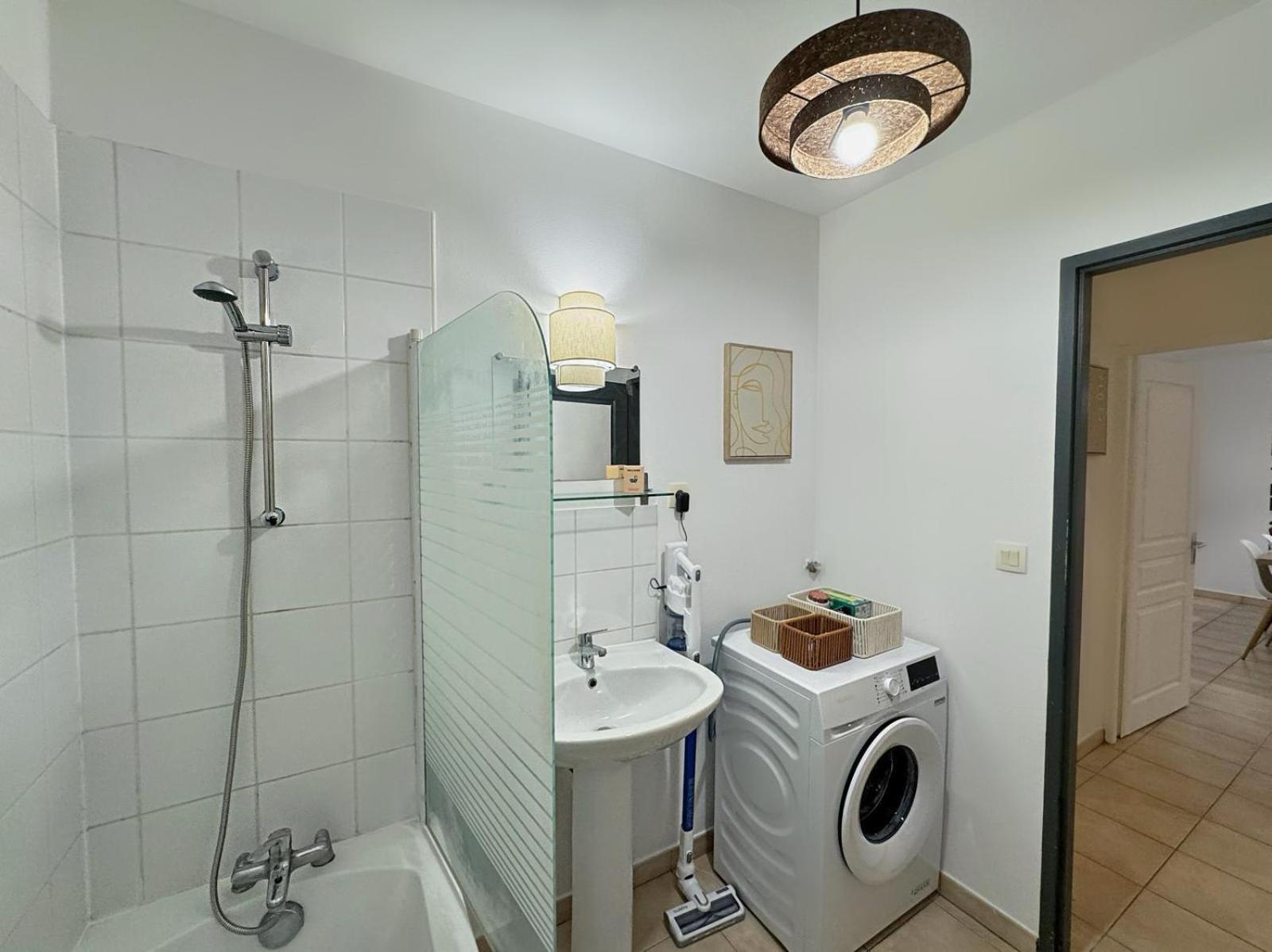 Suite Zelie Лион Экстерьер фото